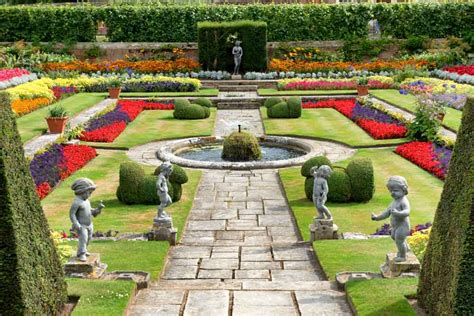 The Best London Gardens: Secret (and Not so Secret) Gardens You Have to Explore