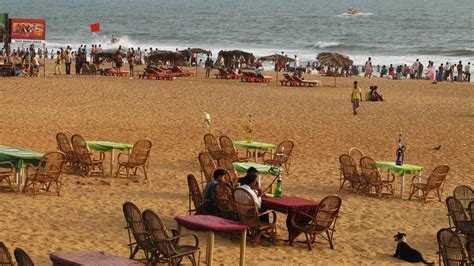 Visiting places of India: Calangute Beach