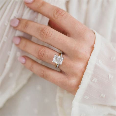 The 12 Most Popular Diamond Shapes for Engagement Rings