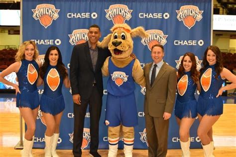 Astorino Welcomes 'Hudson,' Westchester Knicks' New Mascot | White Plains Daily Voice