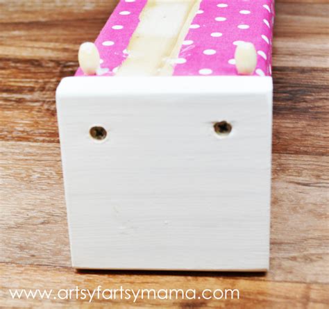 DIY Barbie Bed | artsy-fartsy mama