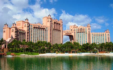 Luxury Life Design: Atlantis, Paradise Island, Bahamas