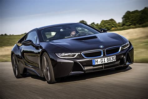 BMW i8 Plug-in Hybrid Coupe - MIKESHOUTS