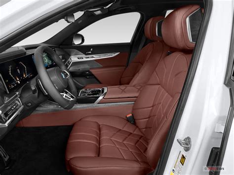 2023 BMW 7-Series: 23 Interior Photos | U.S. News