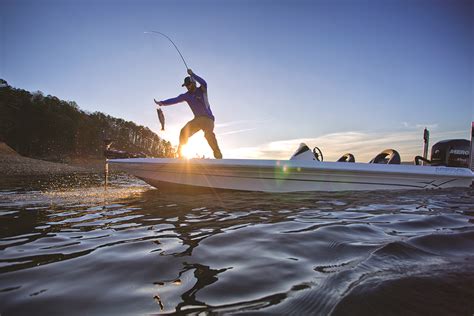 Fishing in the Eastern U.S. for Big Bucket-list Catches.