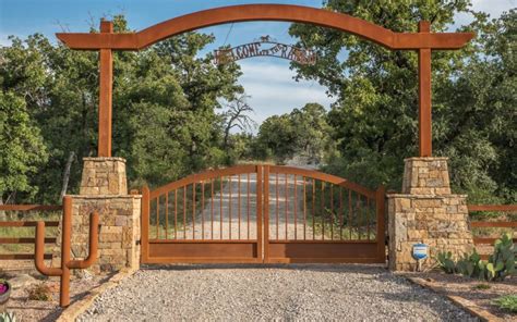 Arched vs Straight Driveway Gate Designs - Aberdeen Gate