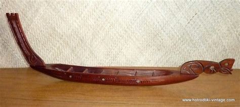 Vintage Carved Maori Canoe - HRTV