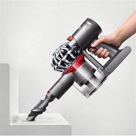 Dyson V7 Trigger Handheld Cordless Vacuum Cleaner - Gerald Giles