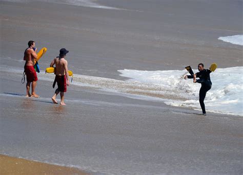 Surf's up! Monster waves hit Calif. - Photo 2 - Pictures - CBS News