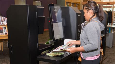 Checking Out & Returning Items at the Library – Plano Library Learns