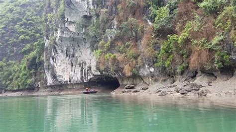 Halong bay caves - YouTube