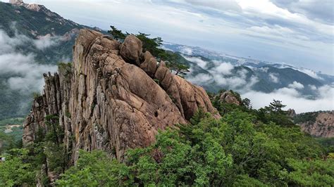 Seoraksan National Park and Via Ferrata - Adventurekorea