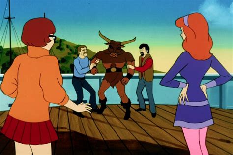 Lock the Door, It's a Minotaur! - Planet Scooby Reviews