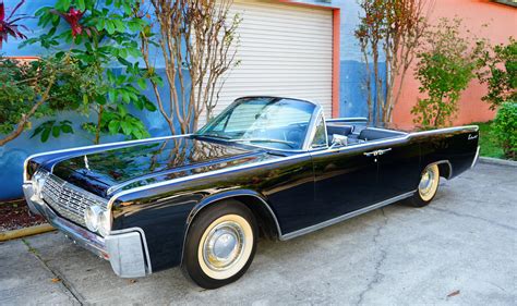 1962 Lincoln Continental | Premier Auction