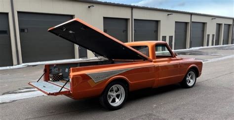 #402 - 1967 Chevrolet C10 Custom | MAG Auctions