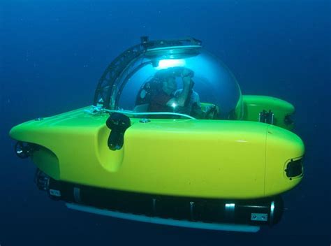 Manned Submarines in the Race to Ocean Bottom - Triton 36000, Virgin Oceanic and James Cameron ...