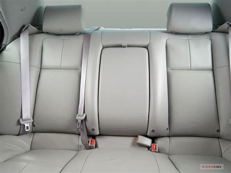 2007 Cadillac STS: 7 Interior Photos | U.S. News