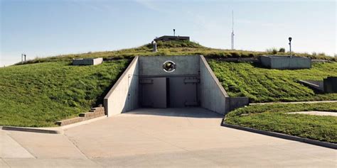 The most luxurious atomic bunker in the world: photos | Newz