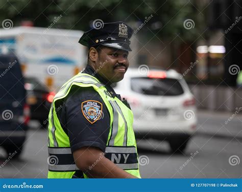 Police officers in NYC editorial stock photo. Image of emergency - 127707198