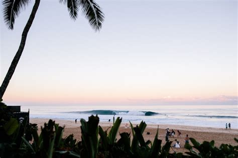 Surf Meets Return To Maui and Oʻahu's North Shore This Winter - Hawaii Magazine