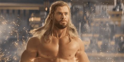 Chris Hemsworth Goes Naked for 'Thor 4' Trailer, Marvel Fans Stunned - Inside the Magic