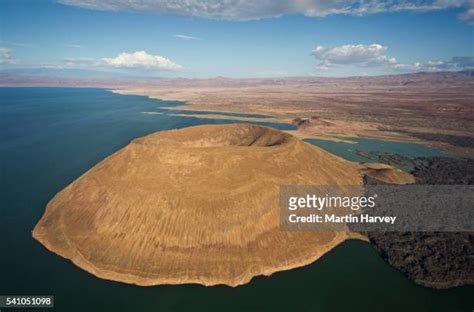 31 Lake Turkana National Parks Stock Photos, High-Res Pictures, and Images - Getty Images