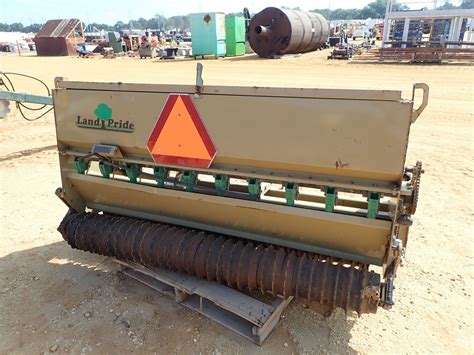 LAND PRIDE PS1572 SOLID STAND SEEDER (C3) - J.M. Wood Auction Company, Inc.