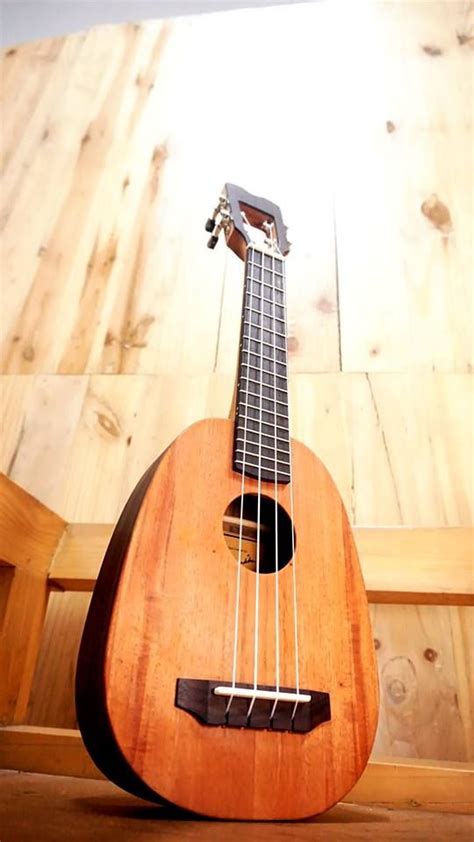 Pineapple Soprano Ukulele by Mahardika Instrument Ukulele, Fine Craft ...