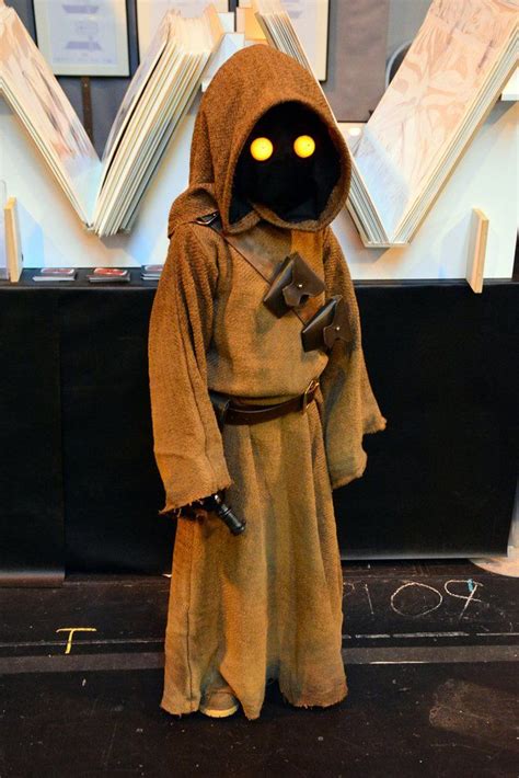 Jawa Cosplay (1) by masimage | Jawa cosplay, Cosplay, Comic con cosplay