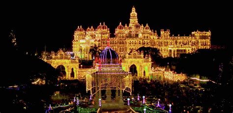 Mysore palace lighting on Dussehra - PixaHive