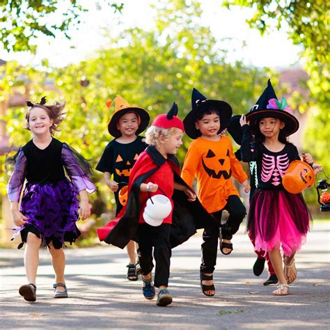 15 Best Kids Costume Ideas For Halloween 2024 (Boys & Girls)