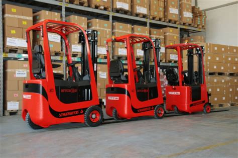 Narrow Aisle Forklifts - Ri-Go Lift Truck Ltd.