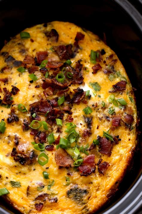 Slow Cooker Bacon, Egg & Hash Brown Casserole | ATE