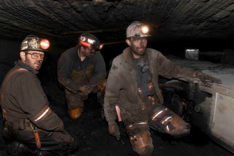 Photodocumentary by Les Stone: Coal Mining in Appalachia