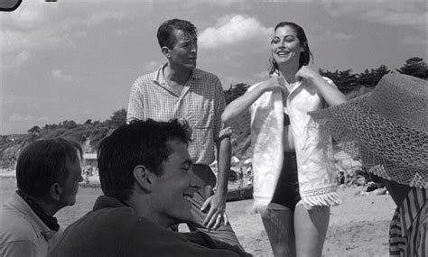 On The Beach 1959 | The Irish Channel - The Best of everything Irish 🇮🇪