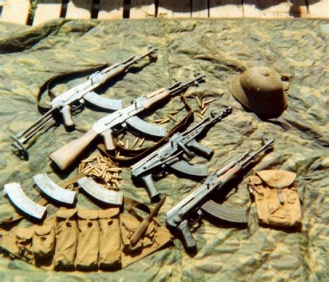 Captured NVA weapons and Equipment - NVA/VC WEAPONS & EDGED WEAPONS - World Militaria Forum