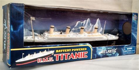 Titanic 12 Battery Powered Toy Replica RMS Titanic Titanic 12 Battery ...