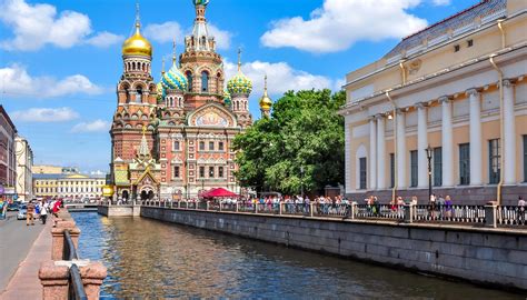 Saint Petersburg Travel Guide | Saint Petersburg Tourism - KAYAK