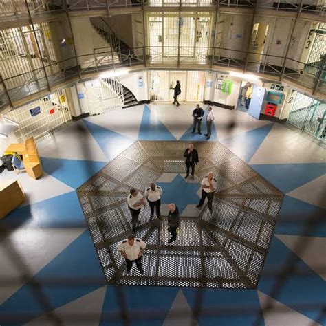 Inside HMP Wandsworth Prison: Routine, Capacity, Meal Schedule ...