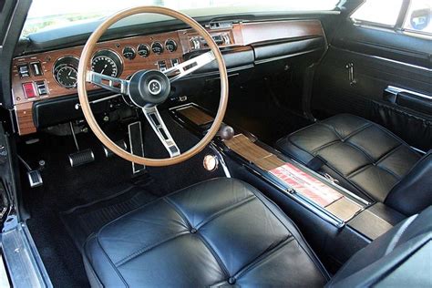 Introducir 38+ imagen 1970 dodge charger interior - Abzlocal.mx