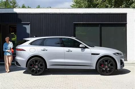 Jaguar F-PACE: Luxury Performance SUV | Jaguar Jamaica