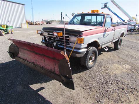 1991 Used Ford F350 snow plow truck with Western plow