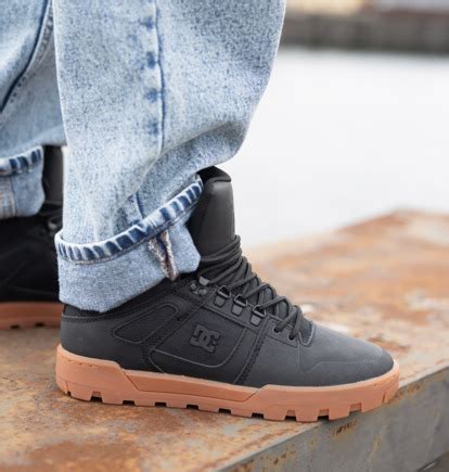 Pure Hi - Water Resistant High Top Leather Boots for Men | DC Shoes