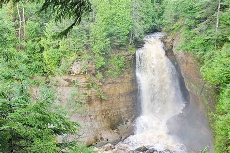 DIY Upper Peninsula Michigan waterfalls tour MAP: 10+ Michigan ...