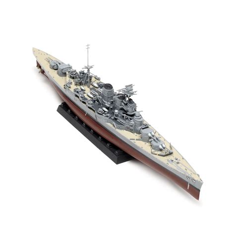 Trumpeter 1/700 scale HMS Hood 1941 flagship | Finescale Modeler Magazine