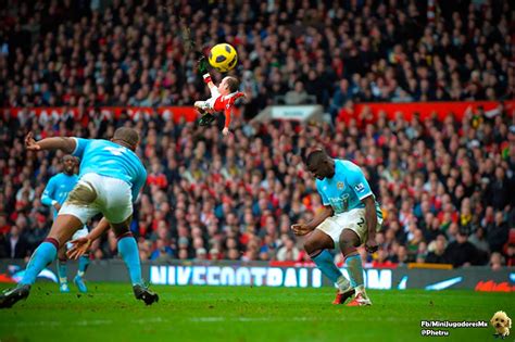 Tiny Rooney - Bicycle kick. 🔥 : r/ManchesterUnited