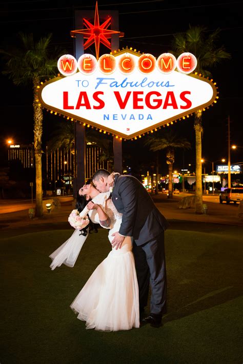 11 Best Places to Get Married in Las Vegas - Insider Monkey