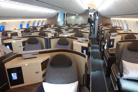 What I Find Interesting About Lufthansa's New Business Class Seats ...