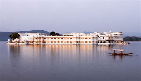 Passion For Luxury : Taj Lake Palace in Udaipur, India