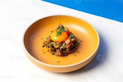 spicy wagyu beef larb salad 24781626 Stock Photo at Vecteezy